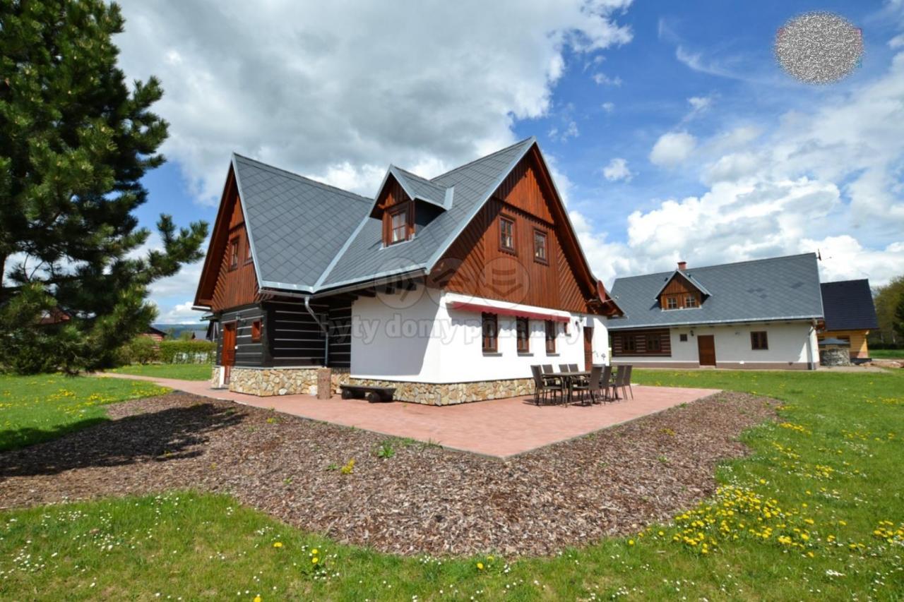 Villa Harta II Vrchlabí Exteriör bild