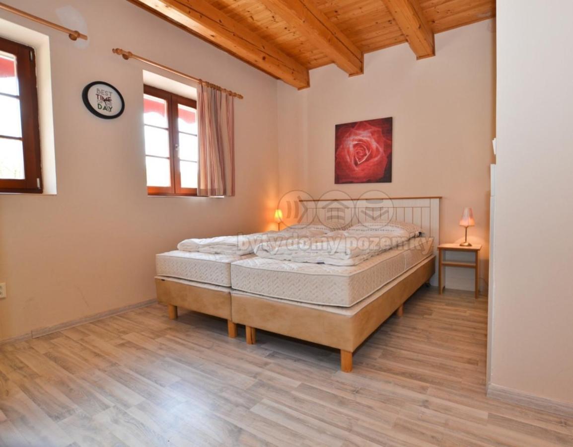 Villa Harta II Vrchlabí Exteriör bild