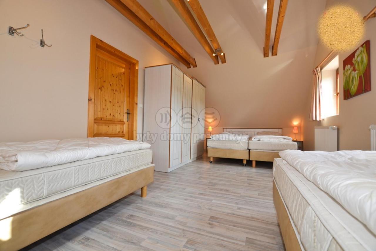 Villa Harta II Vrchlabí Exteriör bild
