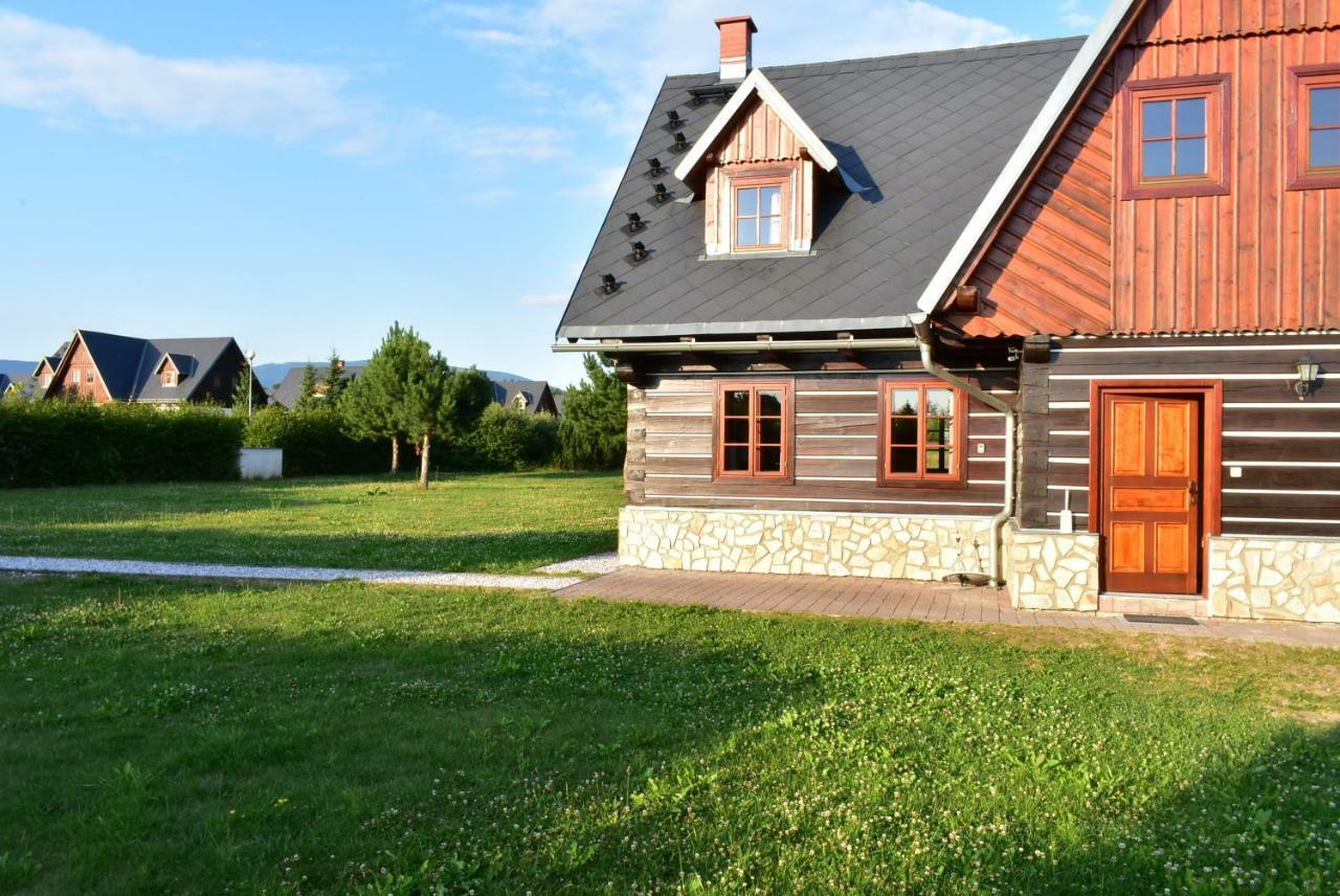 Villa Harta II Vrchlabí Exteriör bild