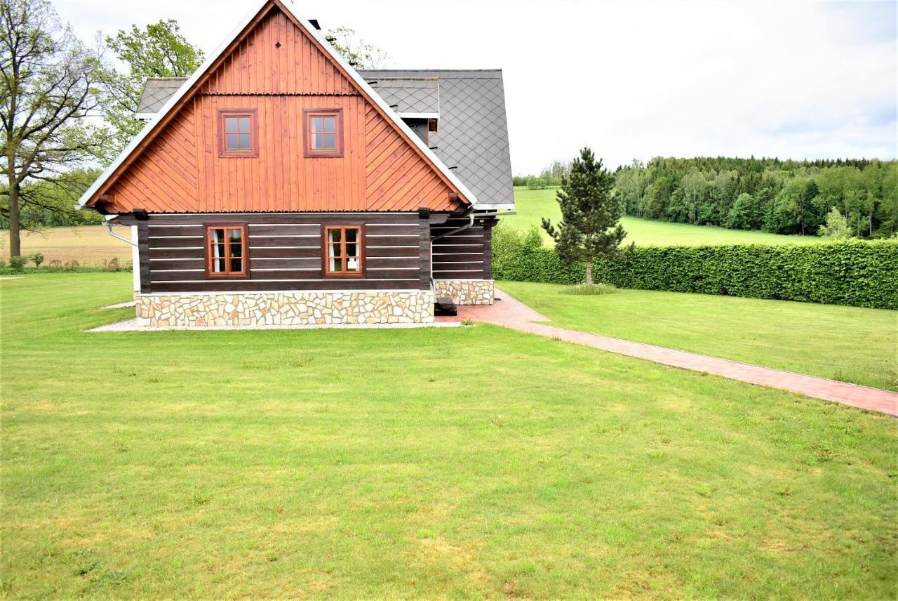 Villa Harta II Vrchlabí Exteriör bild